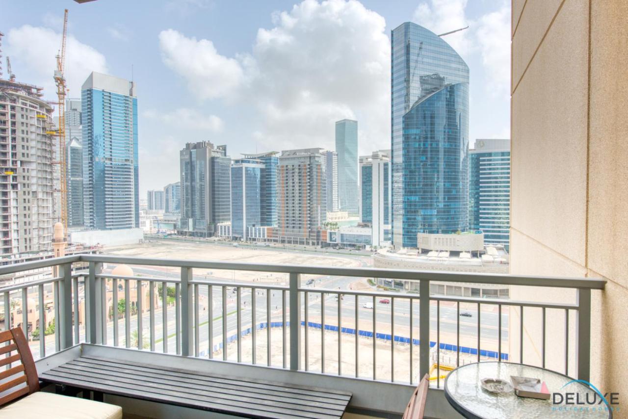 Neat 1Br At Claren Tower 1 Downtown Dubai By Deluxe Holiday Homes מראה חיצוני תמונה