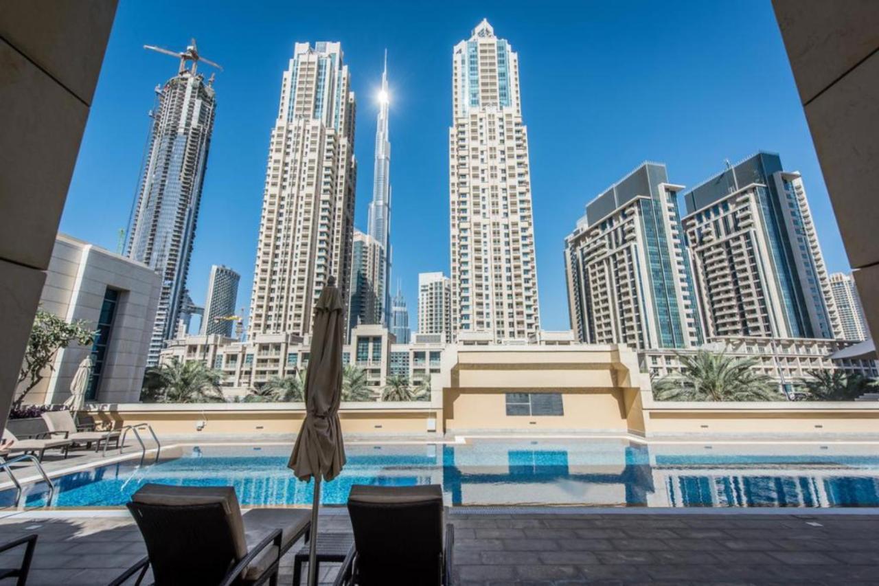 Neat 1Br At Claren Tower 1 Downtown Dubai By Deluxe Holiday Homes מראה חיצוני תמונה